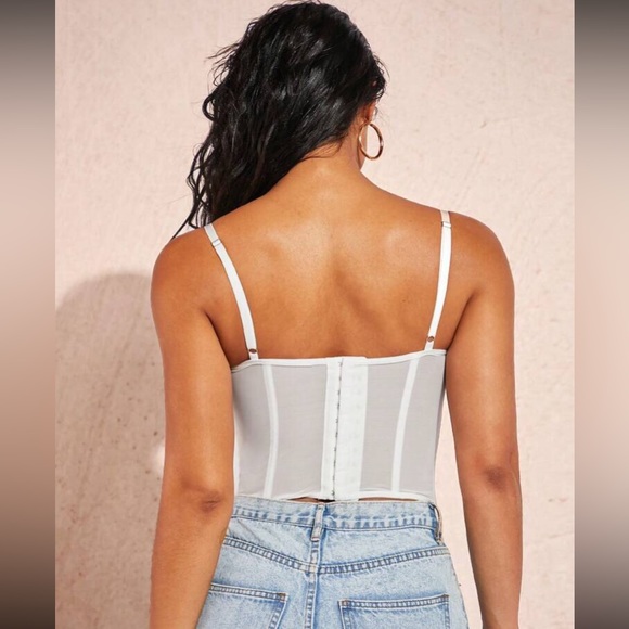 Luxe lace bustier corset cami crop top - Picture 16 of 16